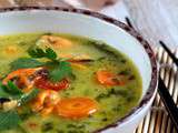 Soupe thaï aux moules et au safran