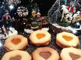 Biscuits confiture d’abricot et crème de marron de Noël