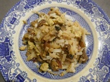 Tagliatelles de riz sautées aux champignons et au tofu