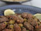 Tajine el hout (tajine à la viande hachée et olives)