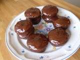 Mini-gâteaux au chocolat et à la confiture d’abricot