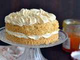 Layer cake – Génoise noisette et chantilly à la confiture d’abricot