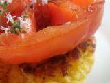 Tomates coeurs de boeuf justes snackees sur galette de polenta doree au fromage pur brebis des pyrenees