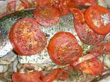 Dorade au four aux pommes de terre et tomates