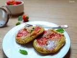 Pancakes aux fraises, yaourt & à la menthe { Pause estivale … }
