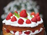 Victoria sponge cake à la crème et à la fraise