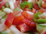 « Trempó mallorquí »: salade de tomate, poivron et oignon