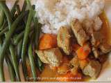Curry de filet mignon de porc, coco et patate douce