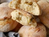 Petits pains aux olives sans pétrissage