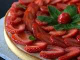 Tarte aux fraises, gelée de litchi et crème pâtissière