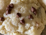 Cookies aux pépites de chocolat au lait et coeur au nutella