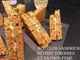 Mini club sandwich beurre d'herbes saumon fumé