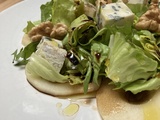 Salade de poires aux noix & fromage bleu