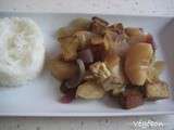 Poêlée de pommes aux oignons et tofu fumé « Végébon