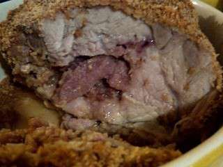 Roti de porc croustillant farcis au lard et échalottes