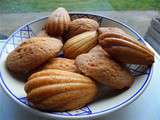 Madeleines à la fleur d'oranger