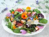 Salade de fleurs et herbes aux gambas selon Régis Marcon
