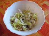 Salade d'endives aux noix et au roquefort