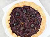 Galette aux oignons rouges, champignons & thym (tarte rustique)