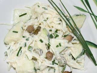 Courgette et céleri-rave sauce rémoulade
