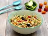 Salade de risetti au thon, fêta, pois chiches et légumes