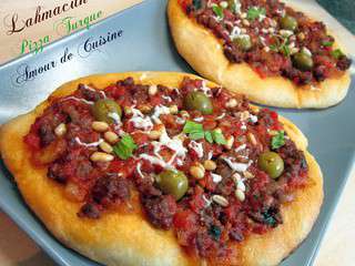 Lahmacun – pizza turque لحم عجين