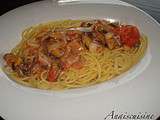 Spaghettis aux fruits de mer, piment d'espelette