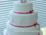 Wedding Cake blanc et fuschia