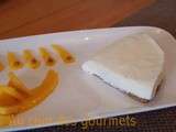 Cheesecake mascarpone/Saint Moret , coulis de mangue