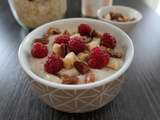 Porridge d’été, noix & framboises