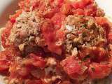 Capellini aux boulettes de thon/mozzarella à la sauce tomates