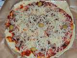 Friday's pizza : chipolata et comté