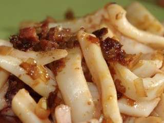 Plancha de calamars et chorizo