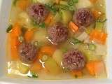 Soupe de légumes aux boulettes de bœuf