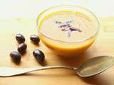 Soupe aux 3 poivrons et olives noires de Kalamata
