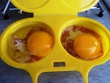 Petit cuit œufs au plat au micro onde, test