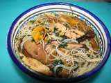 Soupe thaïe au poulet et nouilles de riz (Omnicuiseur)