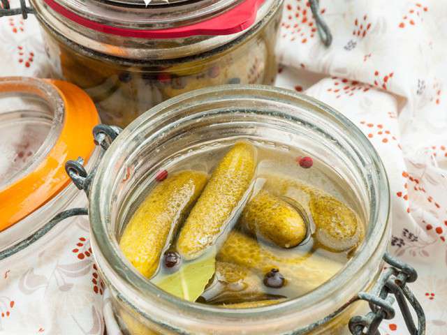 Conserve De Cornichon Du Jardin