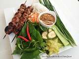 Nem Nuong : Les boulettes de porc grillées vietnamiennes