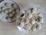 Truffes blanches à la pistache et à la noix de coco