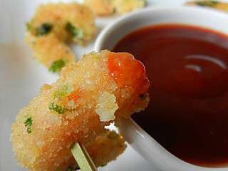 Crevettes panées gingembre / citron vert / coriandre et sa sauce aigre-douce