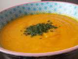 Soupe détox: carottes, orange, gingembre, cumin - recette facile et légère