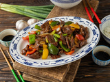 Bœuf mongol ▷ du wok