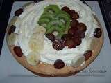 Gâteau de Savoie à la crème et aux fruits d'automne