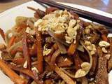 Pad thaï poulet caramélisé-carottes-nouilles de riz sautées
