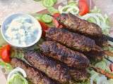 Kebabs d’agneau et raïta à la menthe