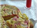 Gâteau rhubarbe-groseilles et coulis de framboises