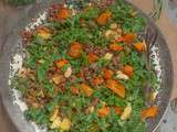 Salade de kale, lentilles, quinoa et légumes rôties