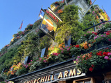 The Churchill Arms, Pub historique à Londres