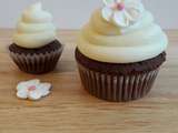 Cupcakes en noir et blanc... (La Table de Clara)